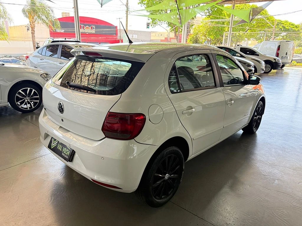 VOLKSWAGEN GOL