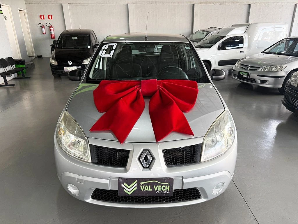 RENAULT SANDERO