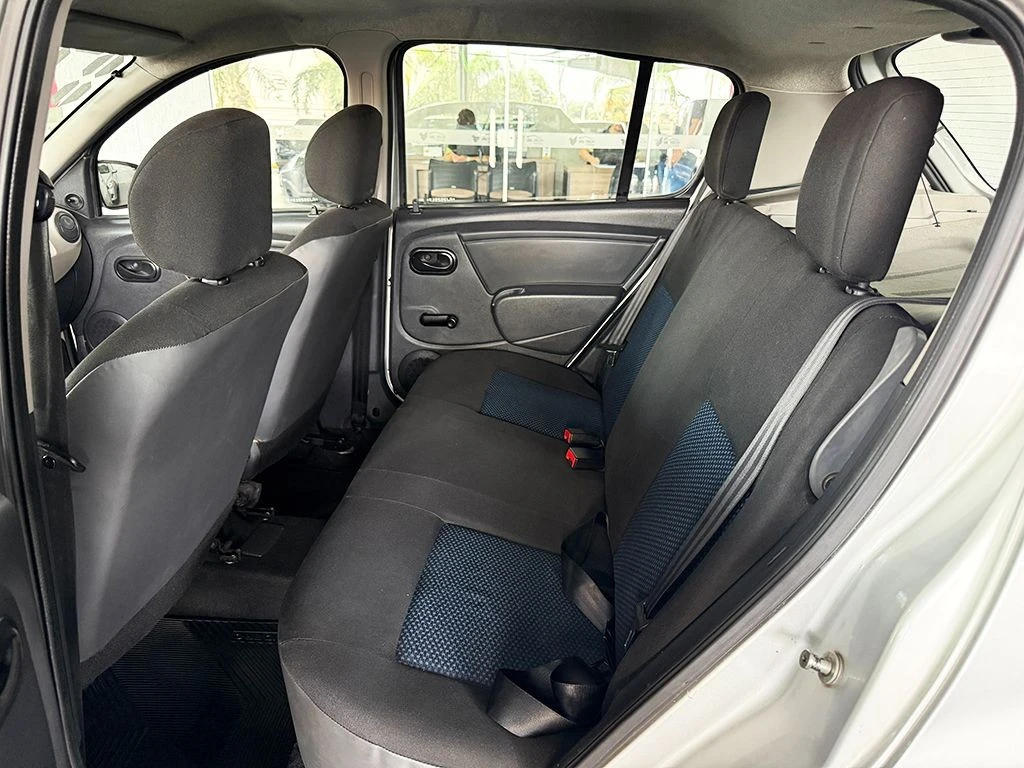 RENAULT SANDERO