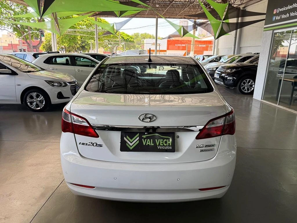 HYUNDAI HB20S