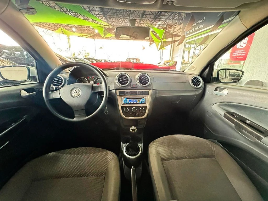 VOLKSWAGEN VOYAGE