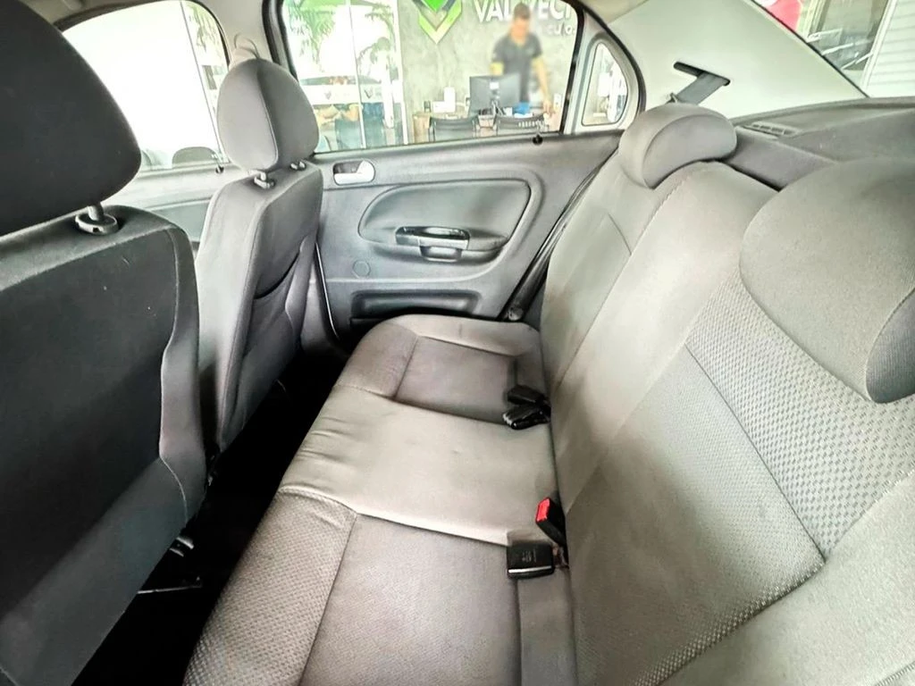 VOLKSWAGEN VOYAGE