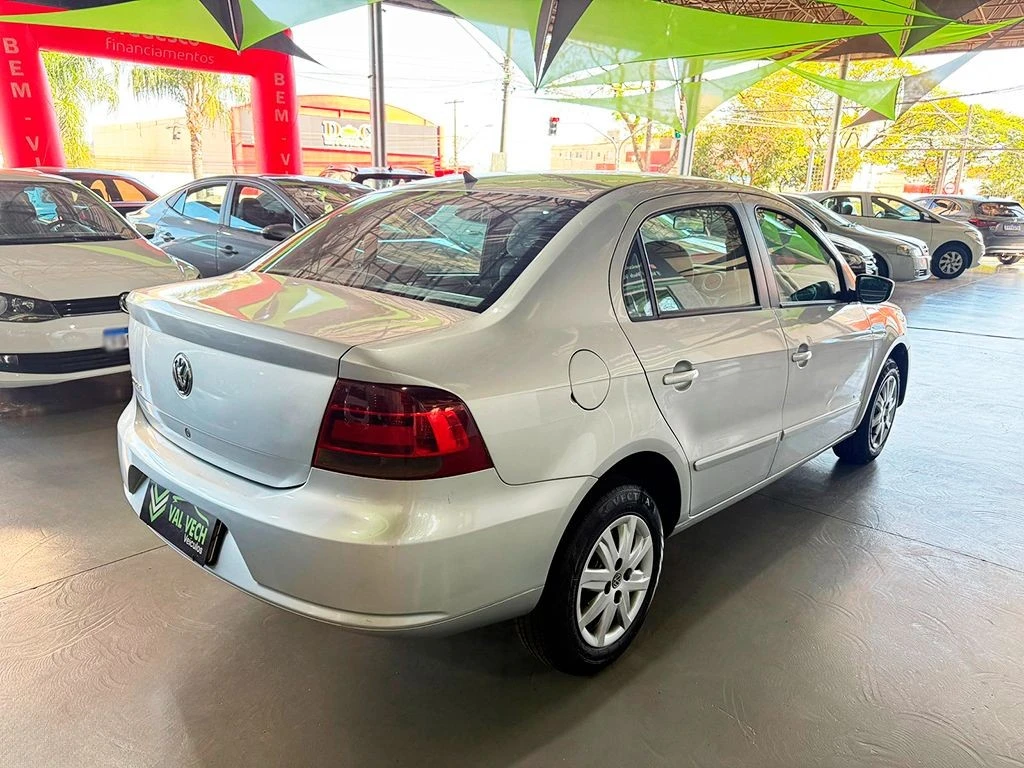 VOLKSWAGEN VOYAGE