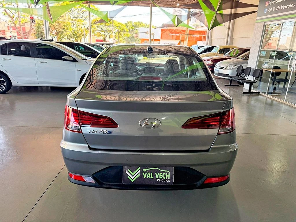 HYUNDAI HB20S