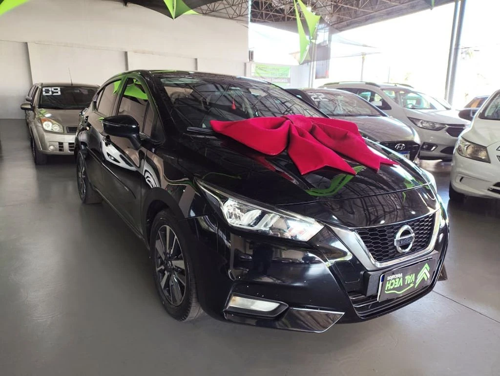 NISSAN VERSA