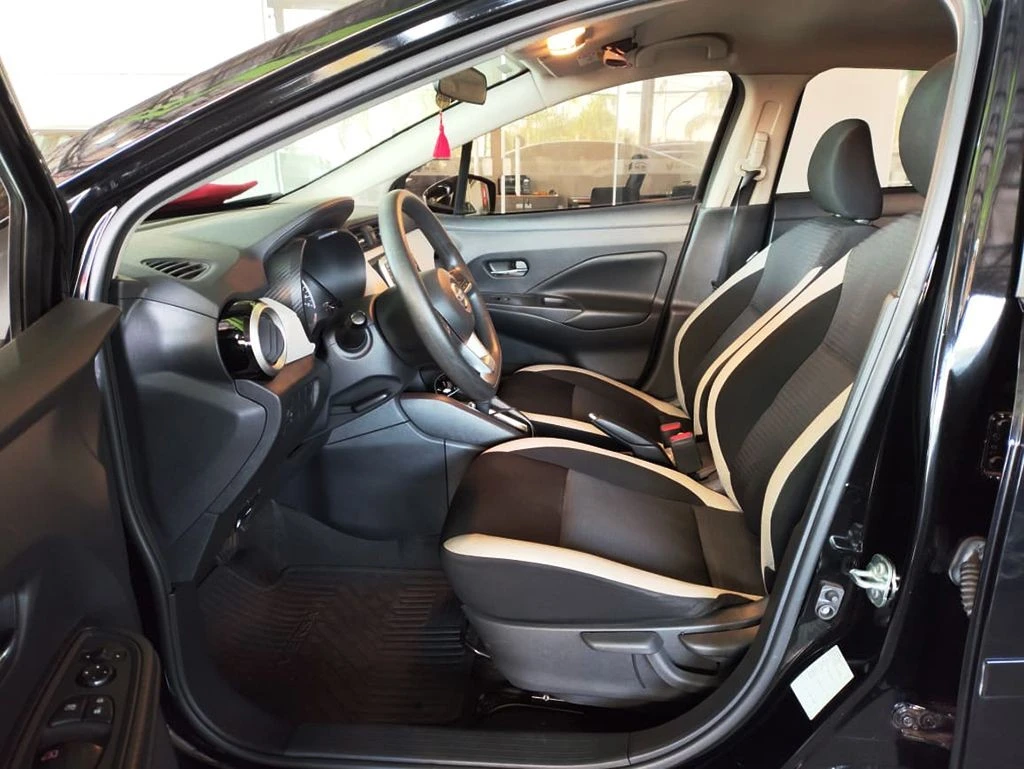 NISSAN VERSA