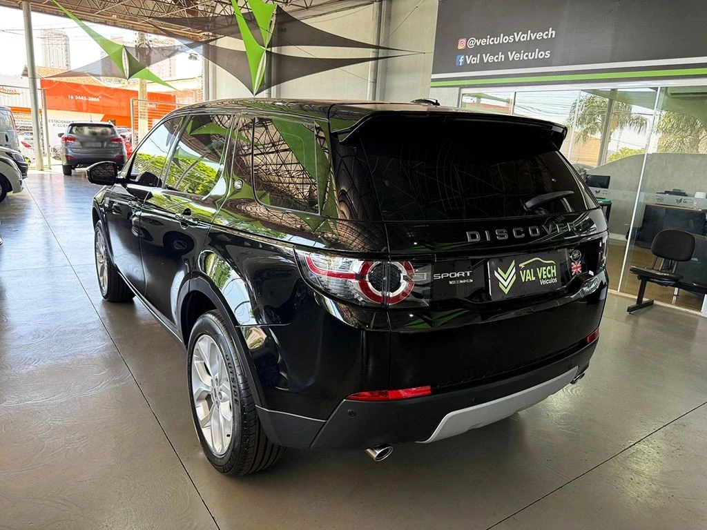 LAND ROVER DISCOVERY SPORT