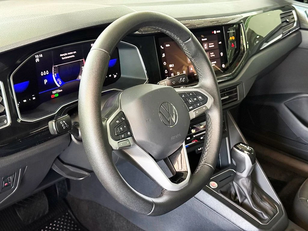 VOLKSWAGEN VIRTUS
