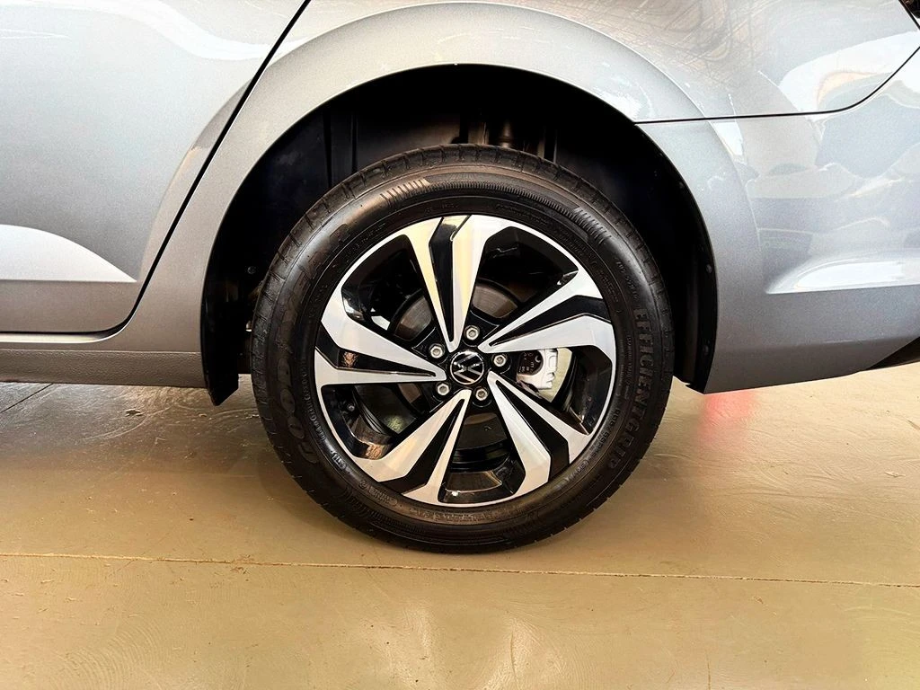 VOLKSWAGEN VIRTUS