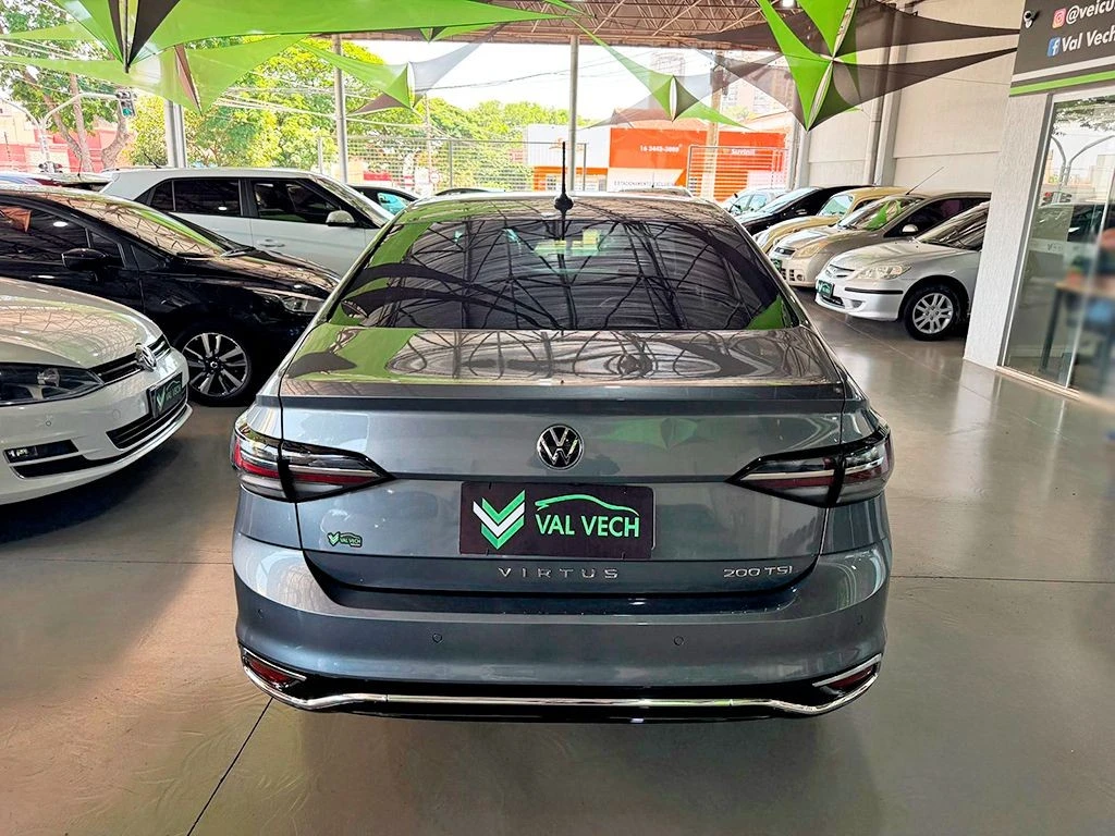 VOLKSWAGEN VIRTUS