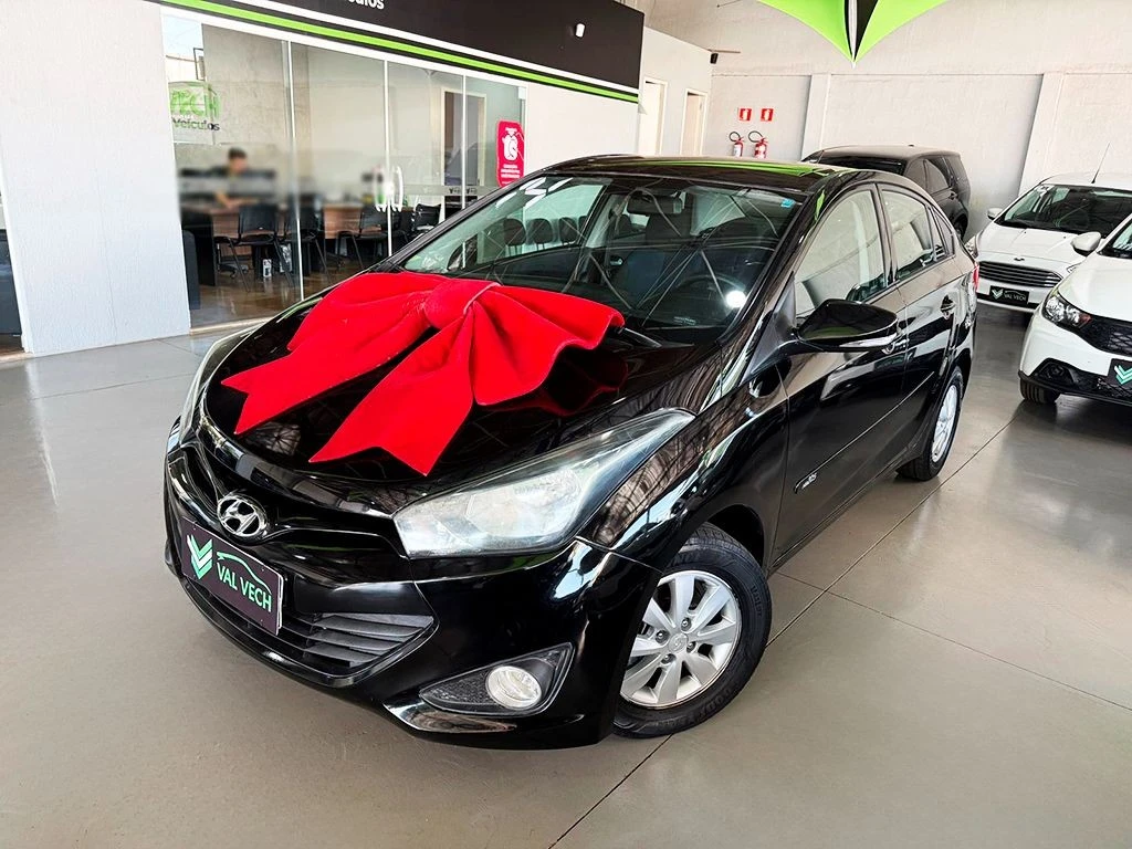 HYUNDAI HB20S