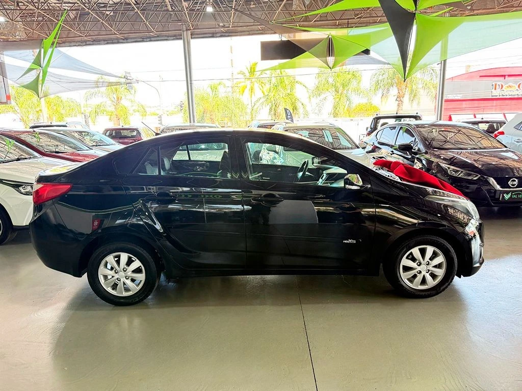 HYUNDAI HB20S