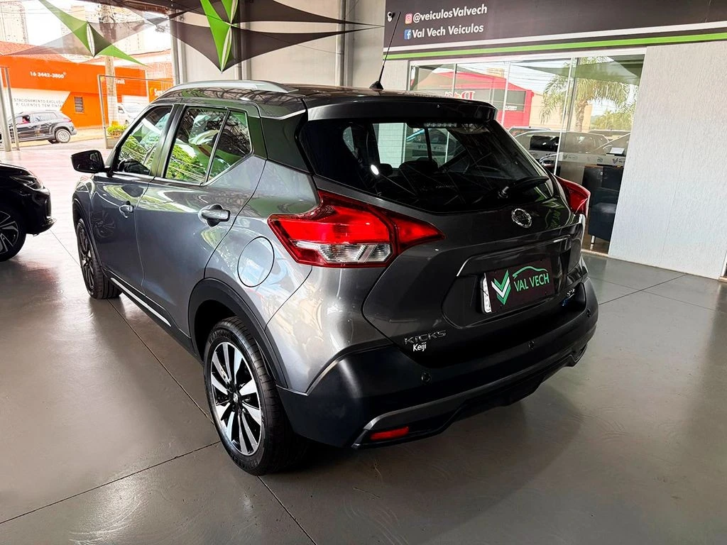 NISSAN KICKS