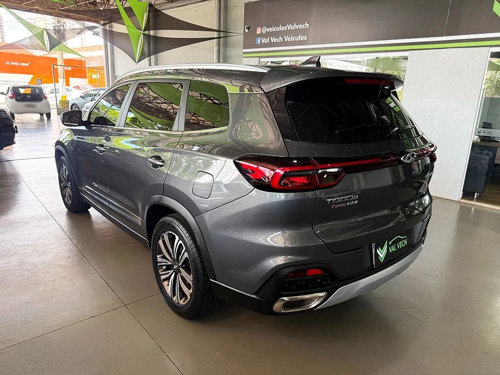 CHERY TIGGO 8