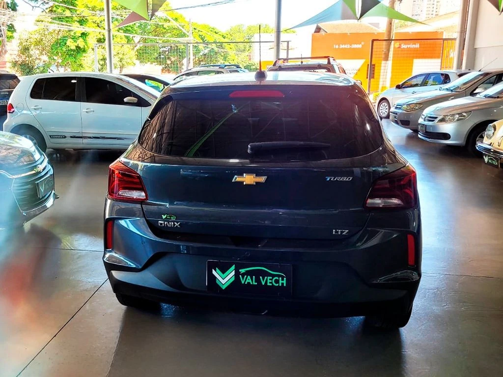 CHEVROLET ONIX