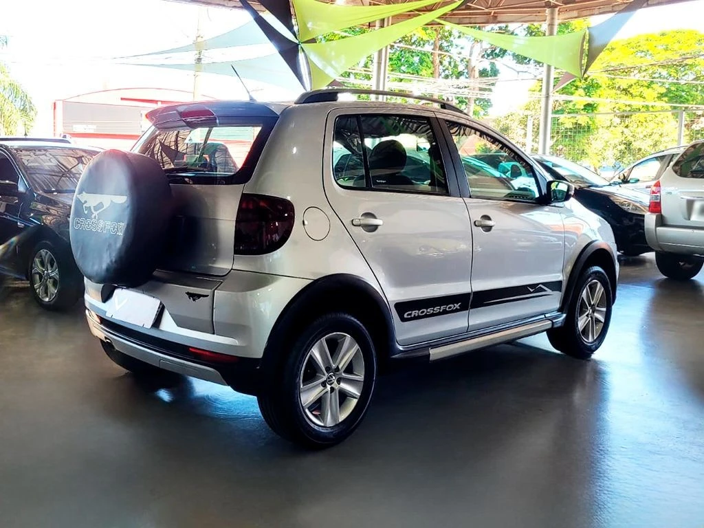VOLKSWAGEN CROSSFOX