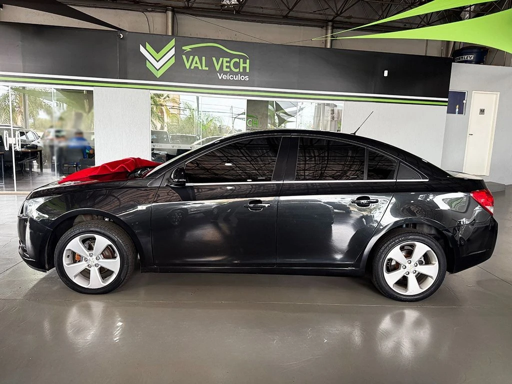CHEVROLET CRUZE