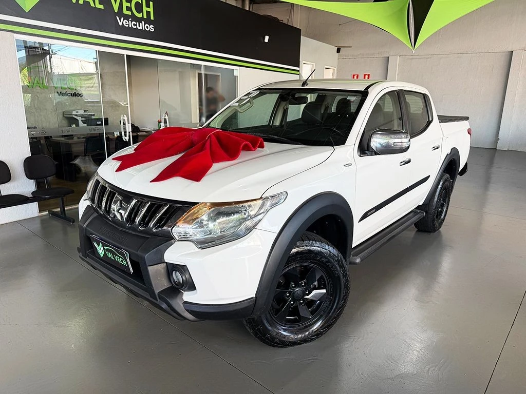 MITSUBISHI L200 TRITON