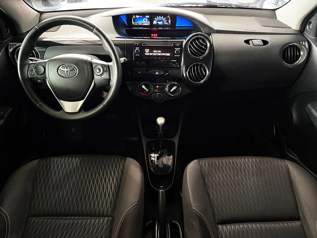 TOYOTA ETIOS