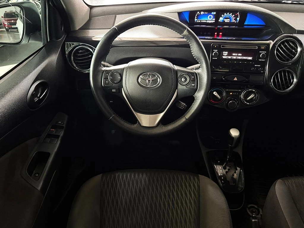 TOYOTA ETIOS