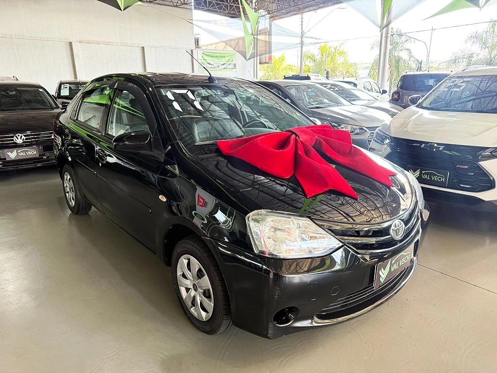 TOYOTA ETIOS