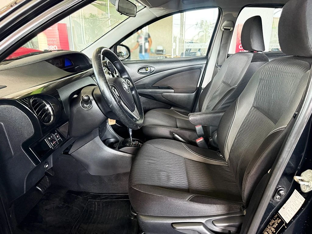 TOYOTA ETIOS