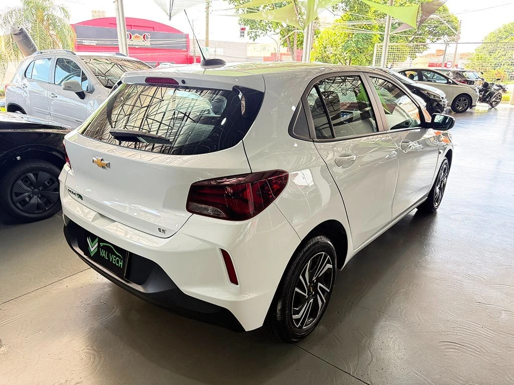 CHEVROLET ONIX