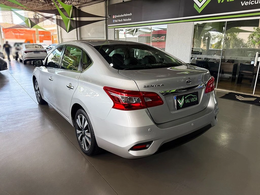 NISSAN SENTRA