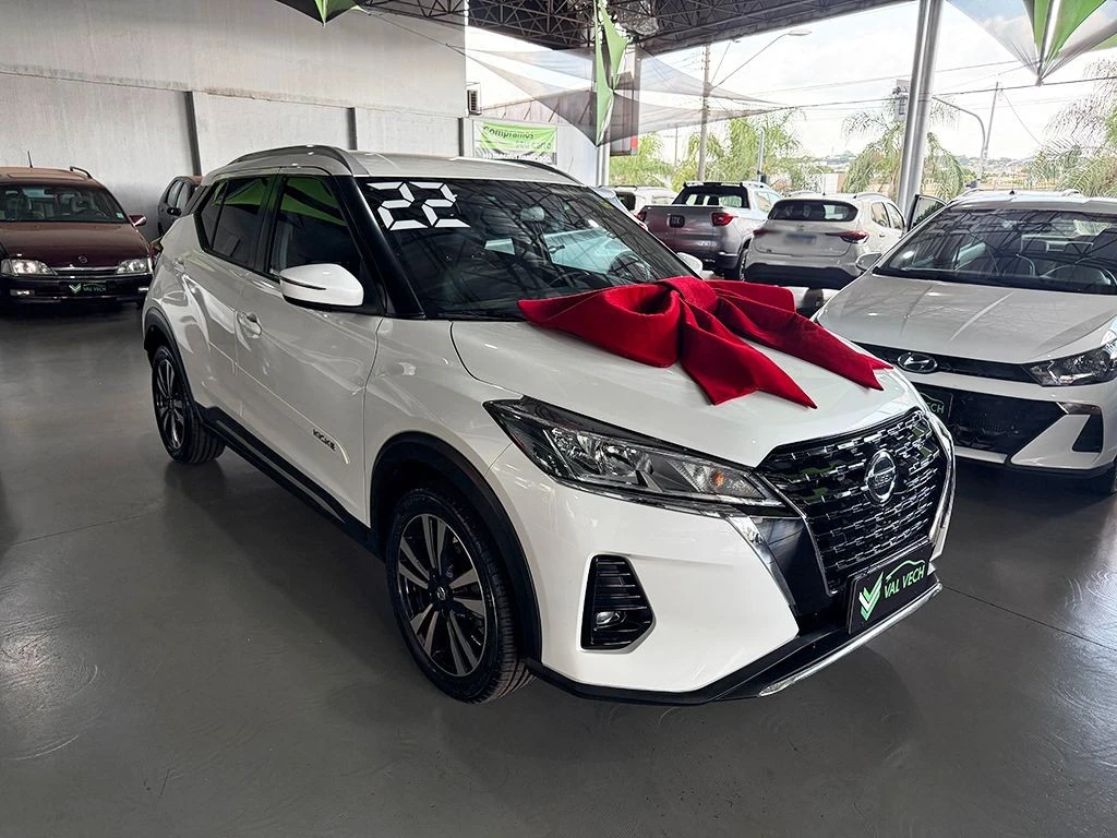 NISSAN KICKS