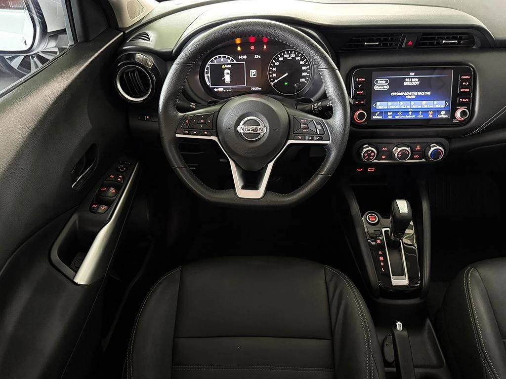 NISSAN KICKS