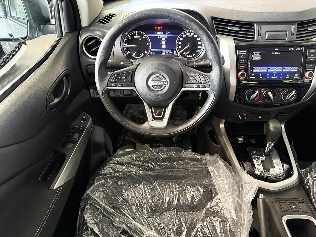 NISSAN FRONTIER