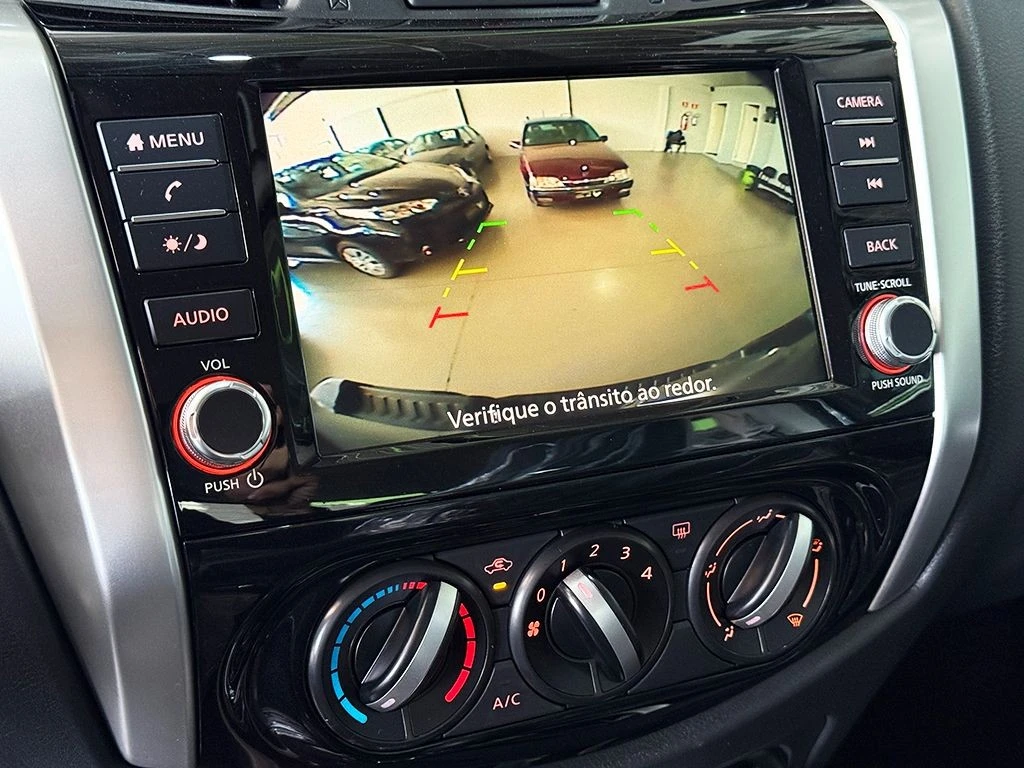 NISSAN FRONTIER
