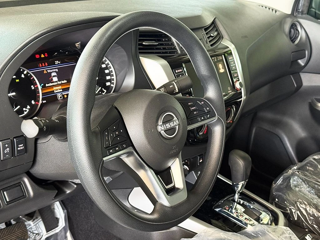 NISSAN FRONTIER