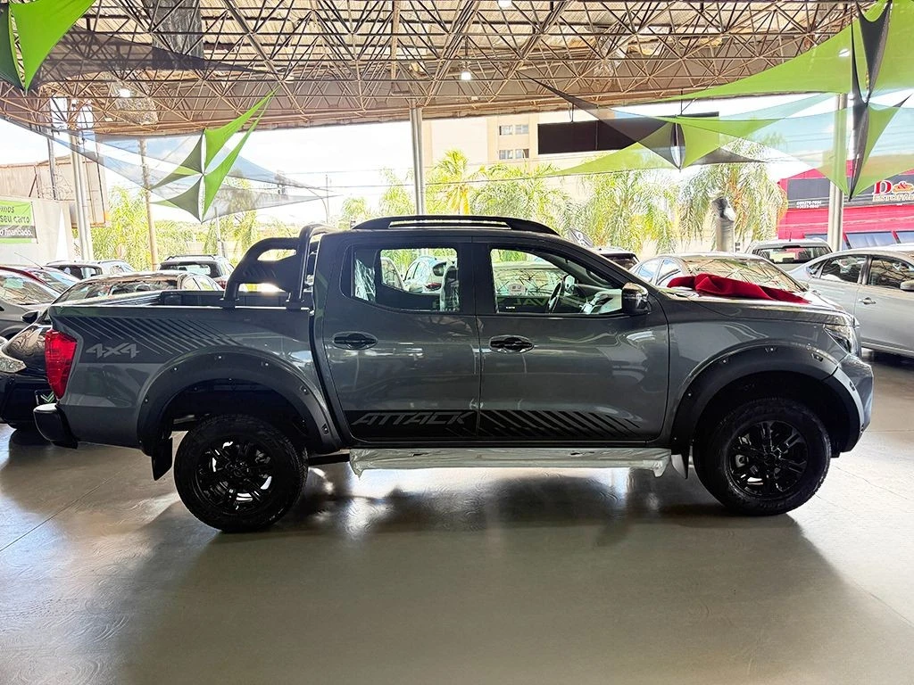 NISSAN FRONTIER