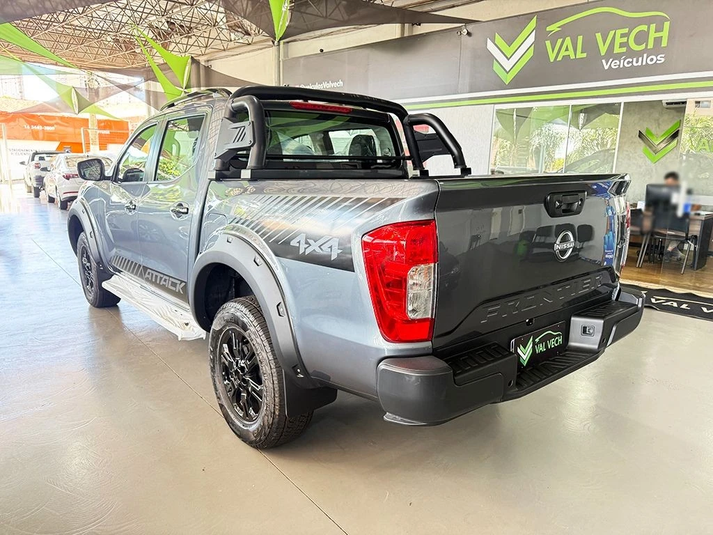 NISSAN FRONTIER