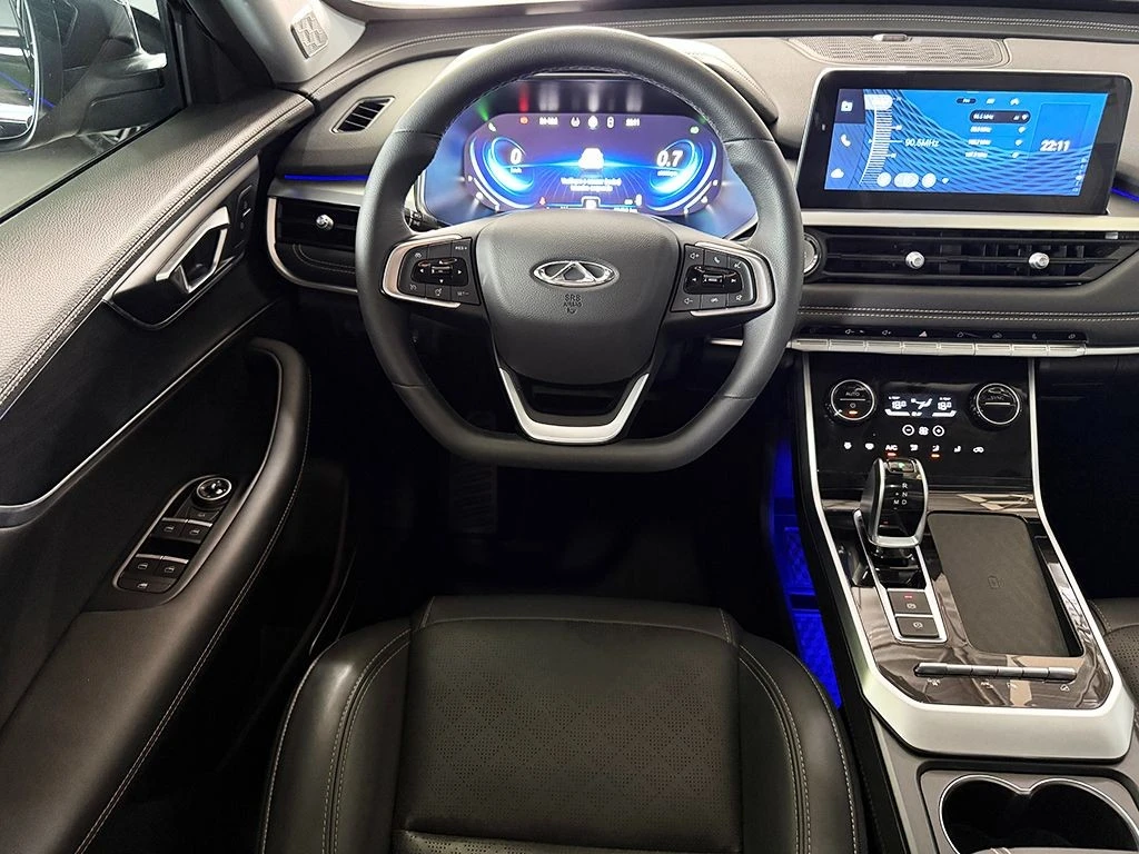 CHERY TIGGO 8