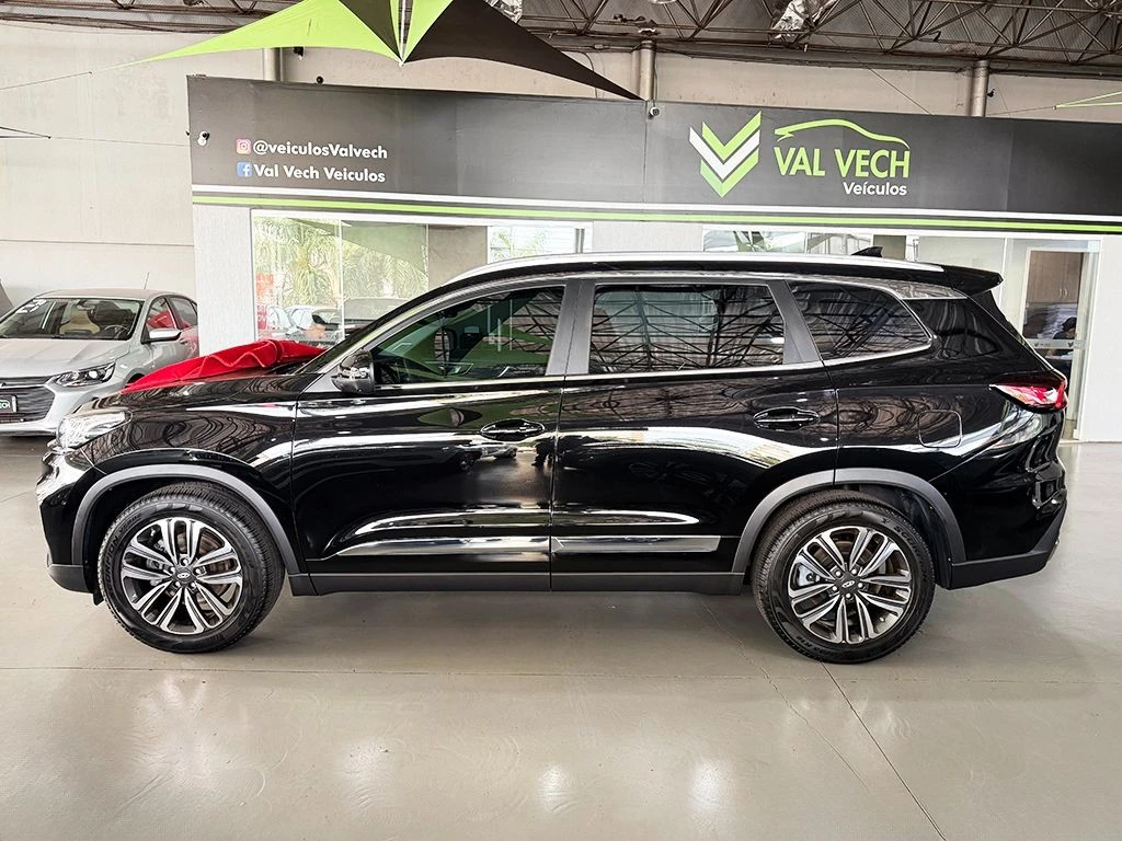 CHERY TIGGO 8