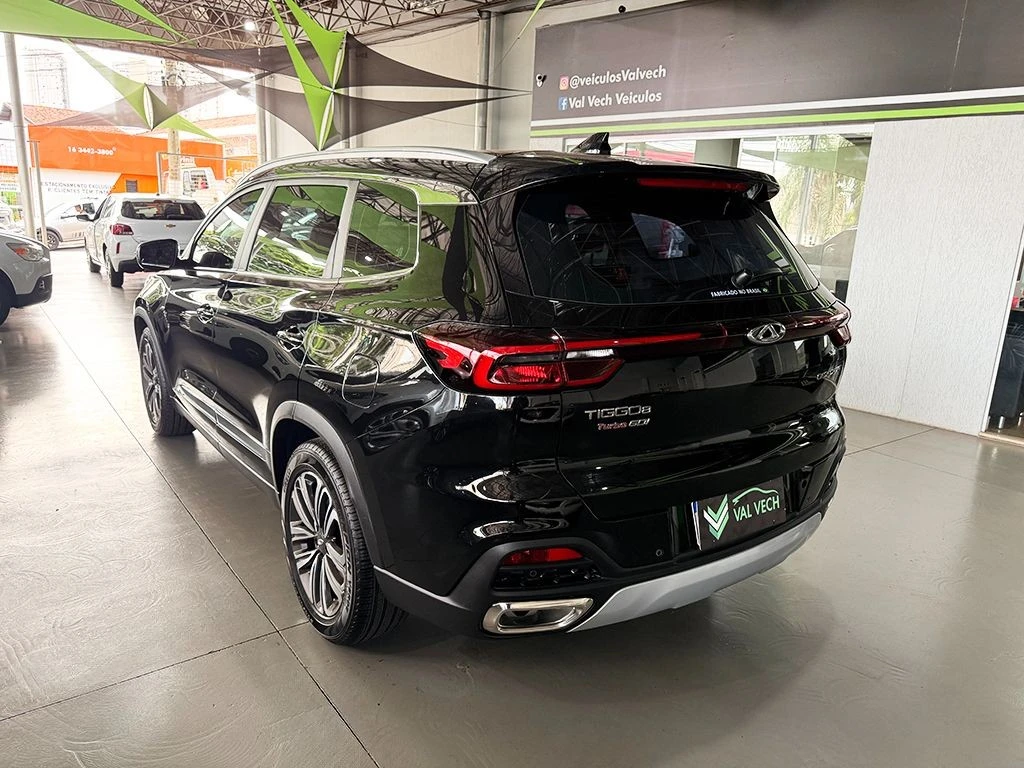 CHERY TIGGO 8