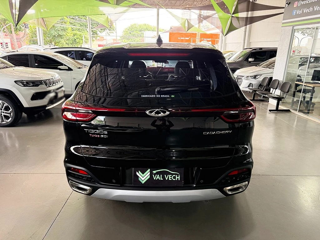 CHERY TIGGO 8