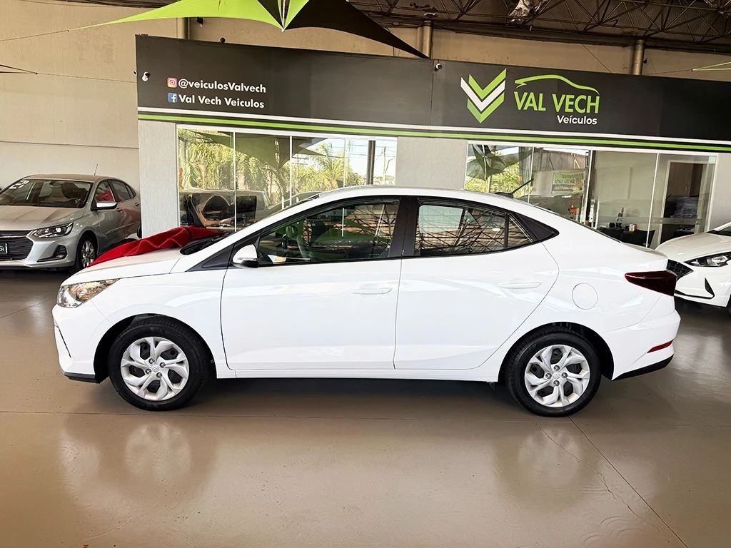 HYUNDAI HB20S