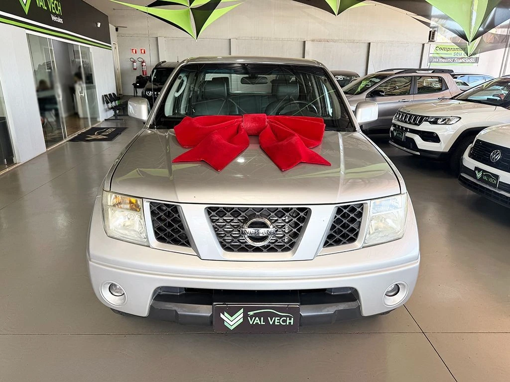 NISSAN FRONTIER