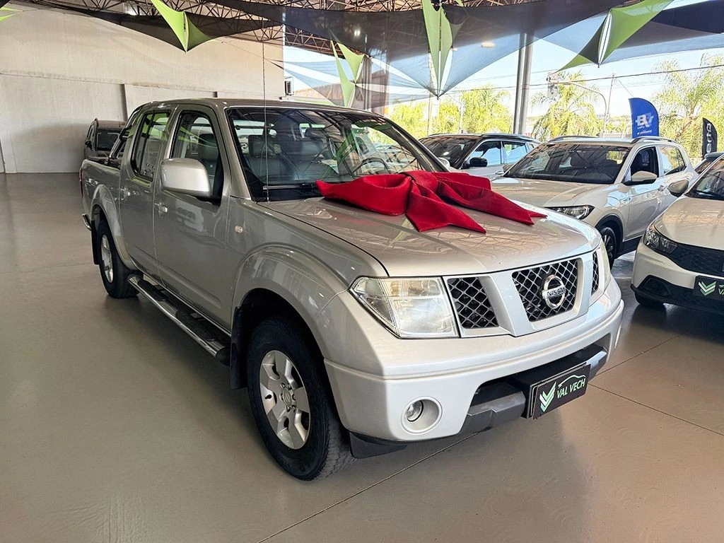 NISSAN FRONTIER