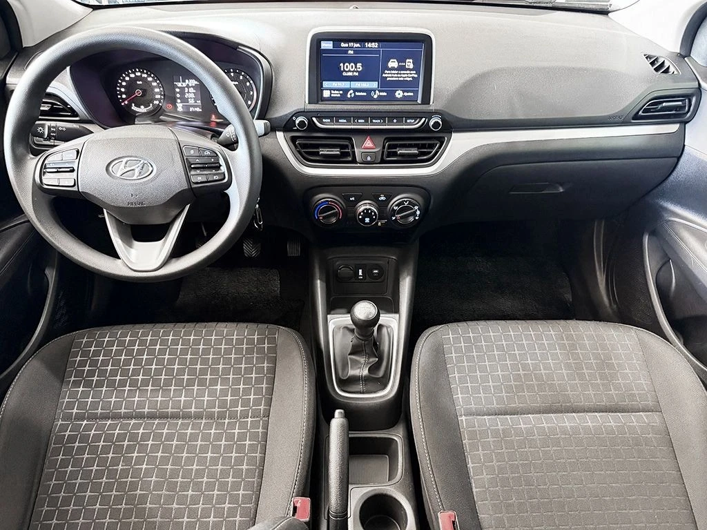HYUNDAI HB20