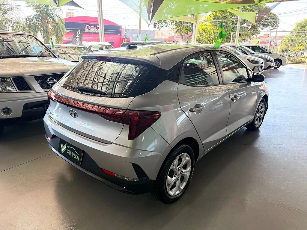 HYUNDAI HB20