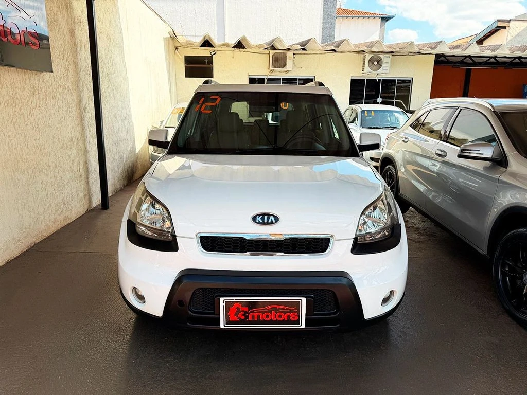 KIA SOUL