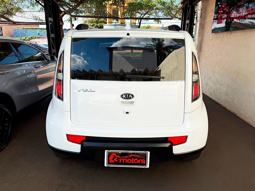 KIA SOUL
