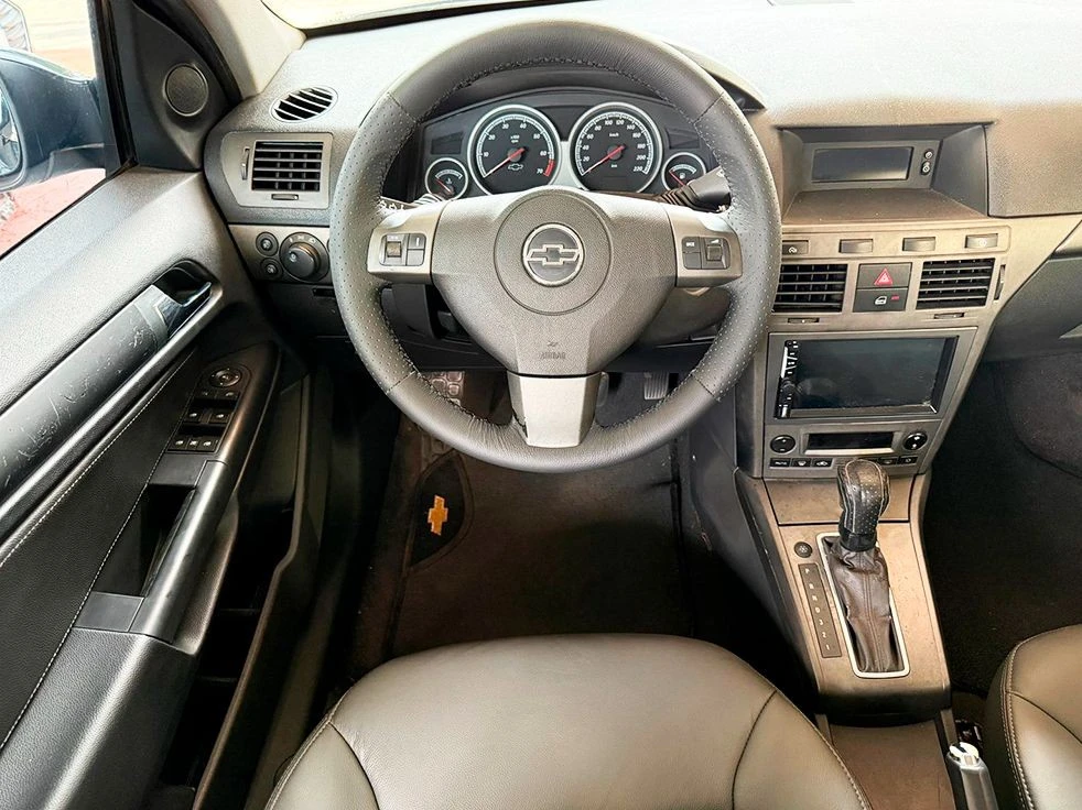 CHEVROLET VECTRA