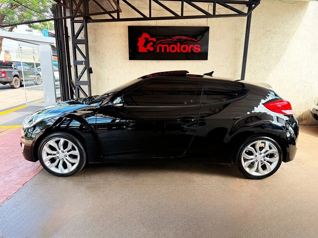 HYUNDAI VELOSTER