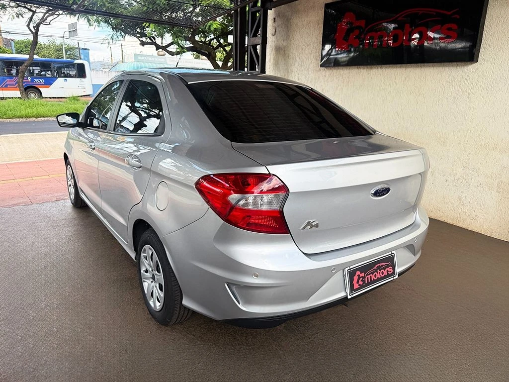 FORD KA