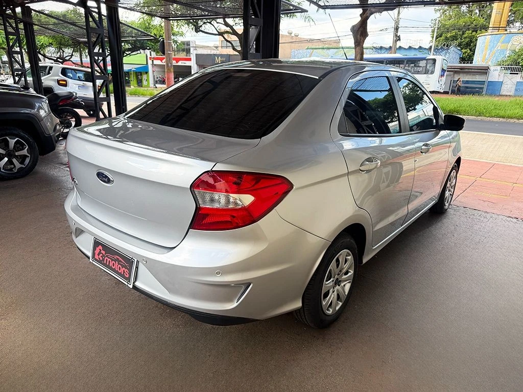 FORD KA